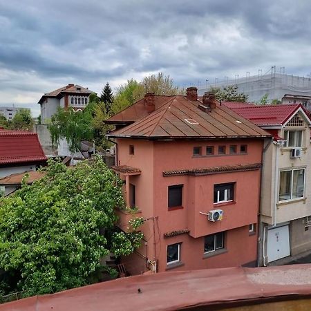 Cozy Apartment Near City Center Bucharest Luaran gambar